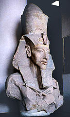 144px-Pharaoh_Akhenaten.jpg