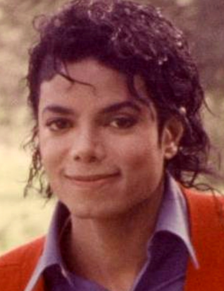 MY-SWEETHEART-michael-jackson-27352933-459-596.jpg