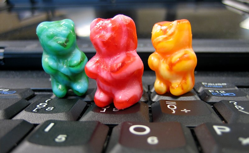 20061117-gummy-bears-large.jpg