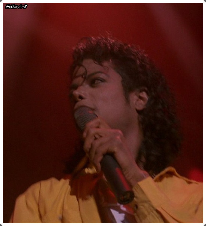 Come-Together-michael-jacksons-come-together-13697931-524-576.jpg